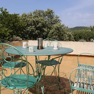 le-pas-du-ventoux.hotels-rhonealpes.com/