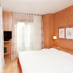 *** Hotel Western Ronceray Opera Frankrijk